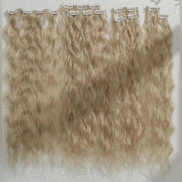 24 In Curly Wave Natural Light Ash Blonde 7pcs hair set Extensions - Clipins - Picture 2 of 8